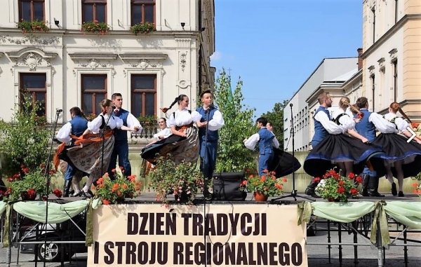 Czeskocieszyńska „Olza” wystąpiła w Cieszynie na XIII Dniu Tradycji i Stroju Regionalnego