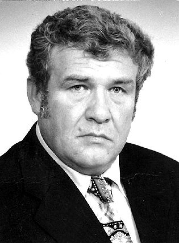 WŁADYSŁAW MIKULA