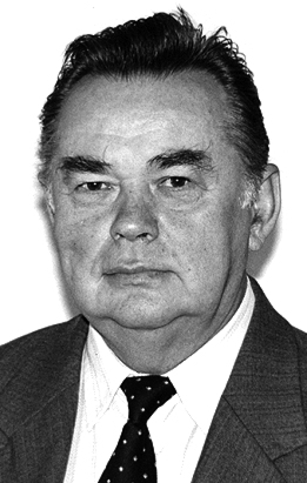 KAROL TOMICZEK