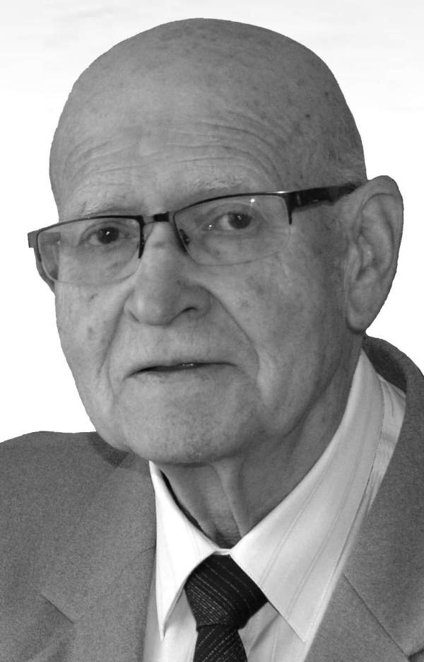 OSWALD SZOSTEK