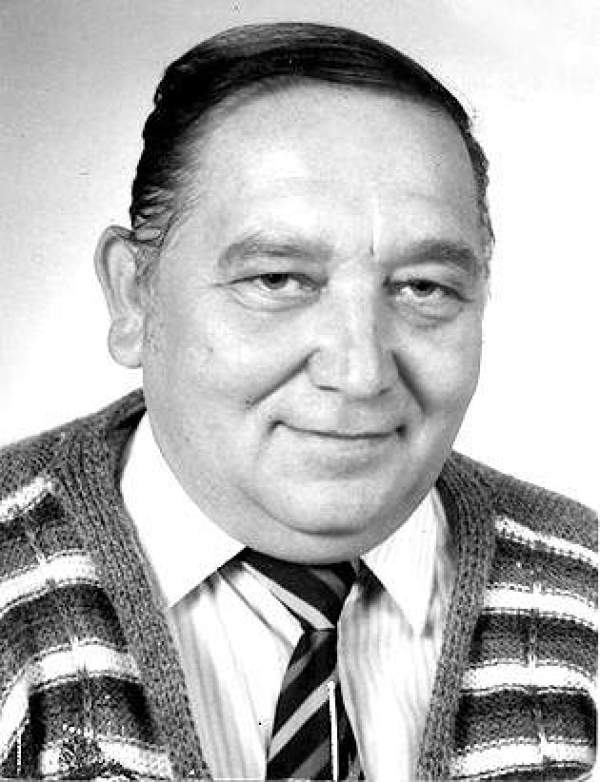 LADISLAV GĄGOLA