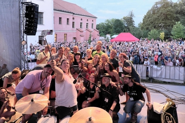 Image Opawa: Muzyczne święto z polskimi akcentami