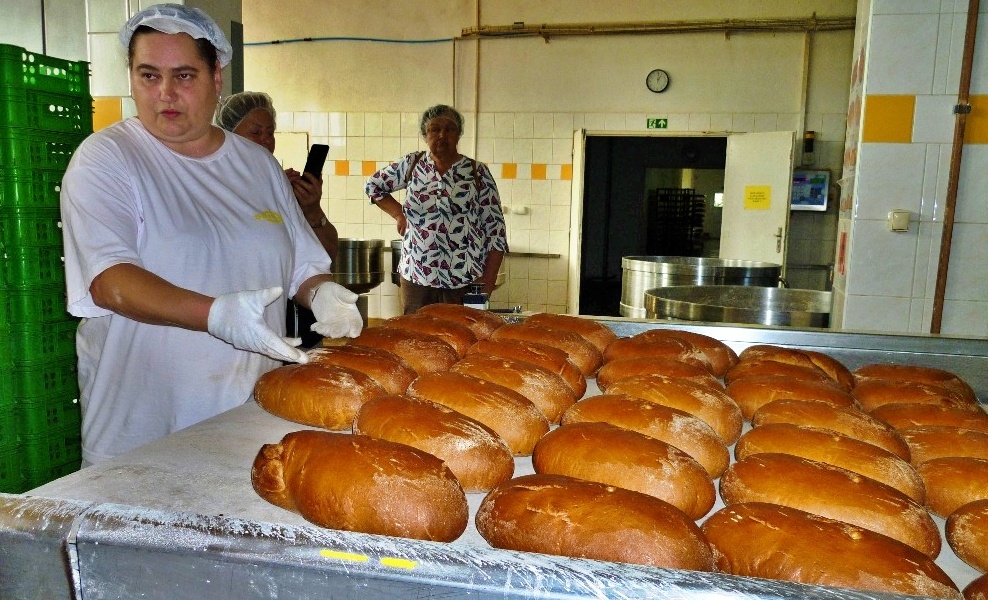 Img W piekarni SEMAG w Hawierzowie wypieka się wiele rodzajów chleba. Fot. ARC