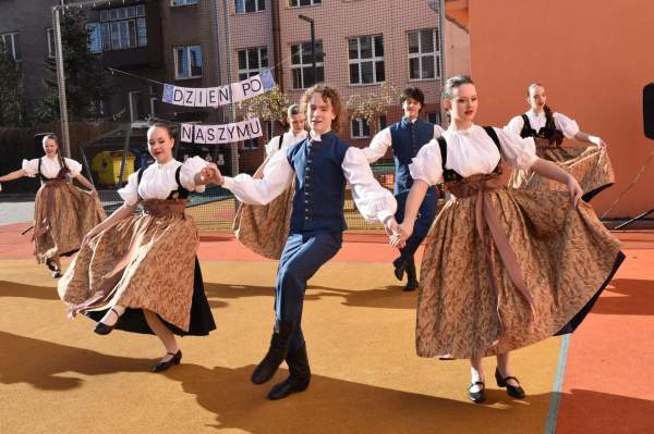 Image Cz. Cieszyn: w gimnazjum odbył się „Dzień po naszymu”