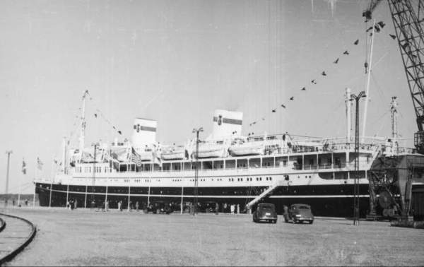 Image 90 lat temu zwodowano transatlantyk MS »Batory«