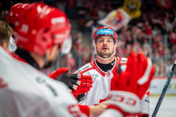 Image Tipsport Ekstraliga: Stalownicy pokonali Motor. Hat trick Hudáčka