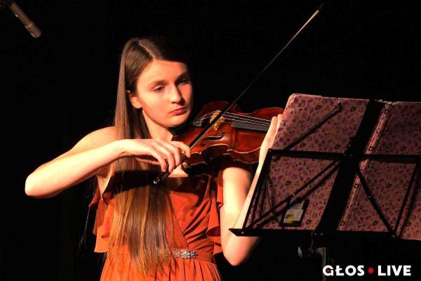 Image Lubi Wieniawskiego i Coldplay. Helena Hampalowa w wywiadzie dla „Głosu”