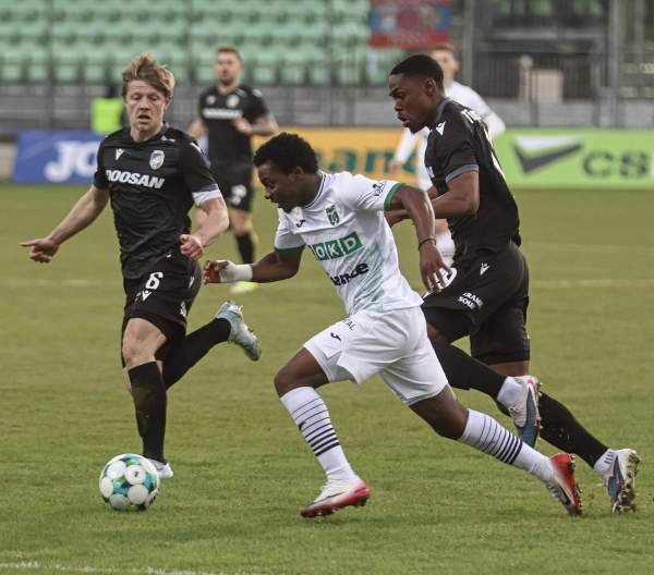 Image Szok w Pucharze MOL. Piłkarze Karwiny pokonali Pilzno 3:0 i są w półfinale!