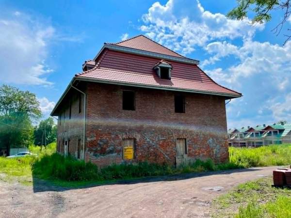 Image Błękitnym szlakiem, cz. 26: Dwór w Strumieniu 