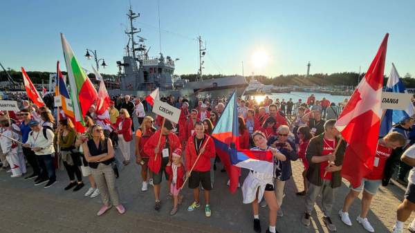 Image Ustka symbolem „Solidarności”. Nad Bałtykiem rozpoczęły się igrzyska polonijne. Nasza ekipa liczy 70 osób