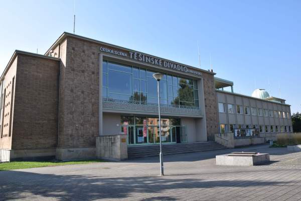 Image Cz. Cieszyn: budynek teatru z nagrodą Grand Prix
