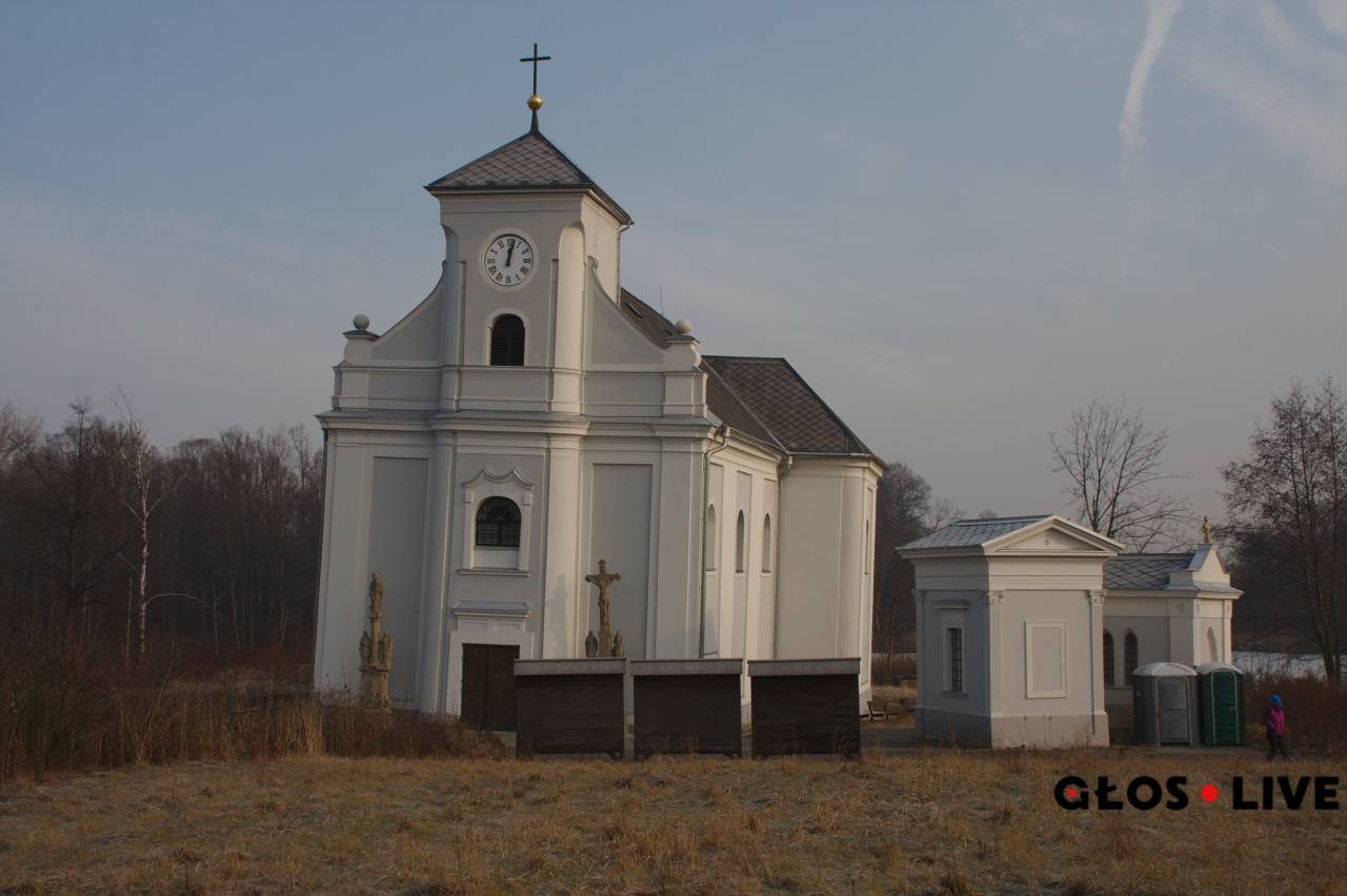 Img Krzywy kościół w Karwinie-Kopalniach. Fot. ARC