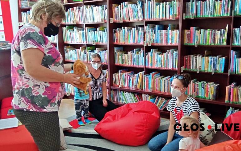 Img W poniedziałek 6 września odbyło się pierwsze po przerwie spotkanie z cyklu „Bookstart”.  Fot. Biblioteka Regionalna